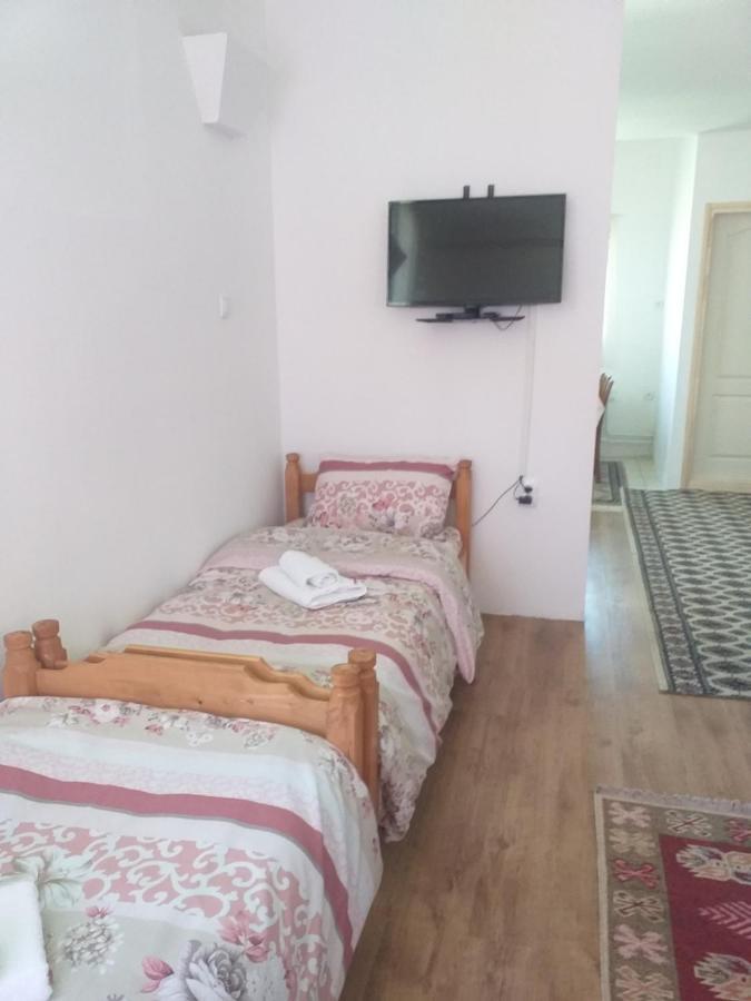 Apartman Milica Kremna Exterior foto
