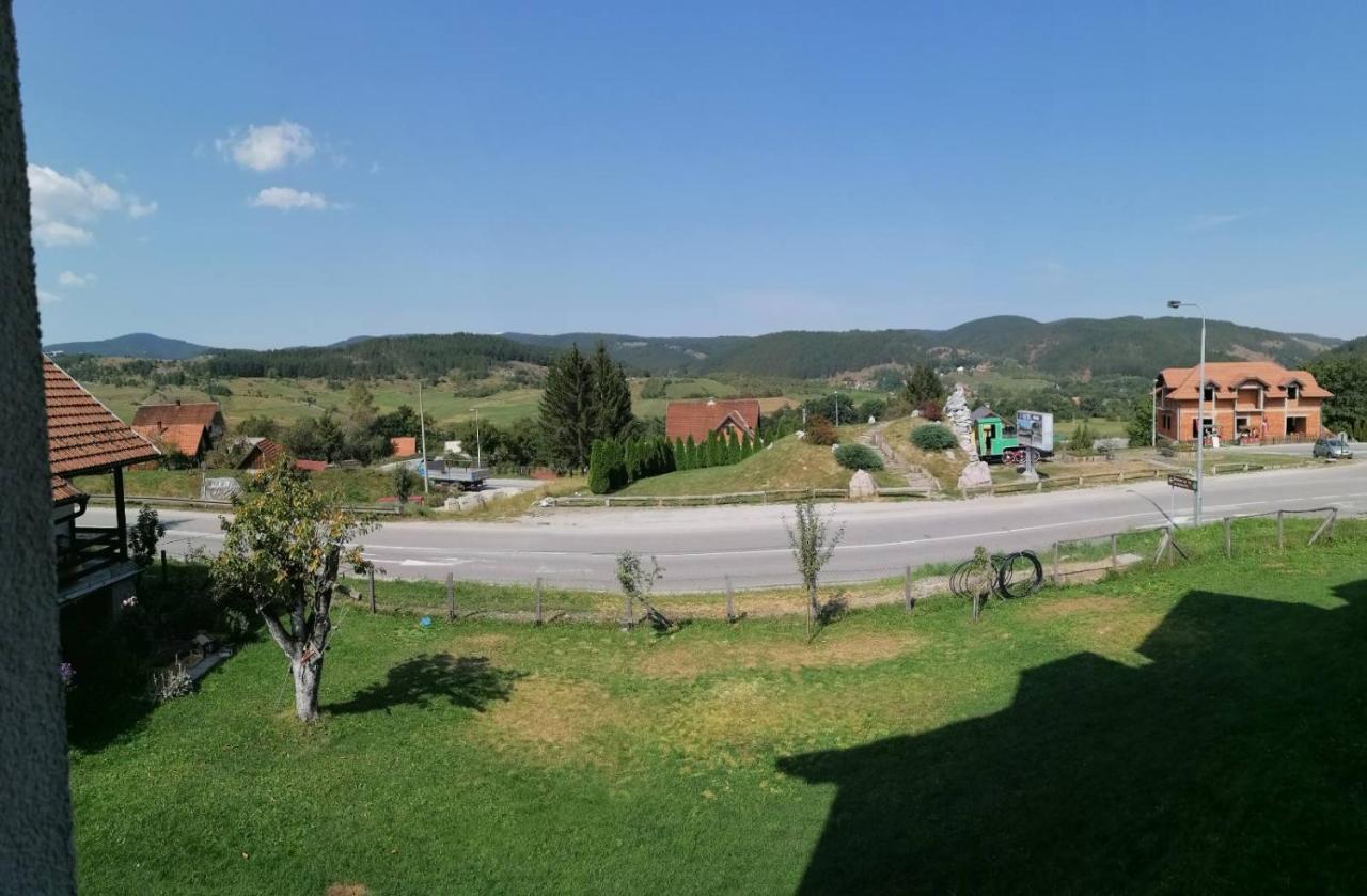 Apartman Milica Kremna Exterior foto